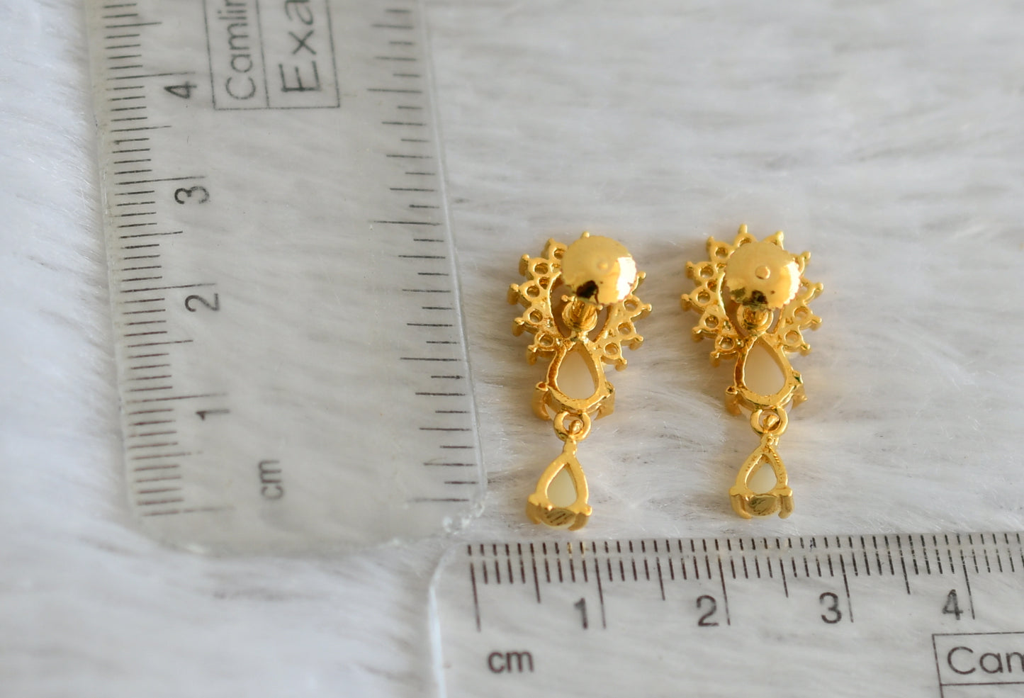 Gold tone pearl stone earrings dj-48531