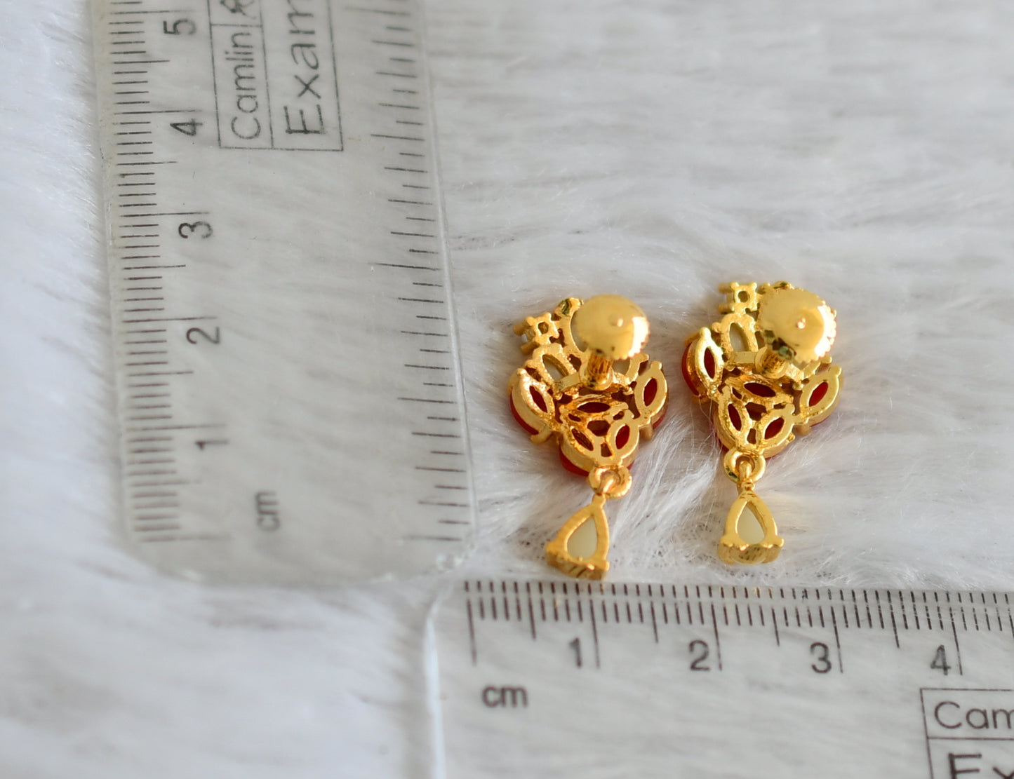 Gold tone coral-pearl stone earrings dj-48547