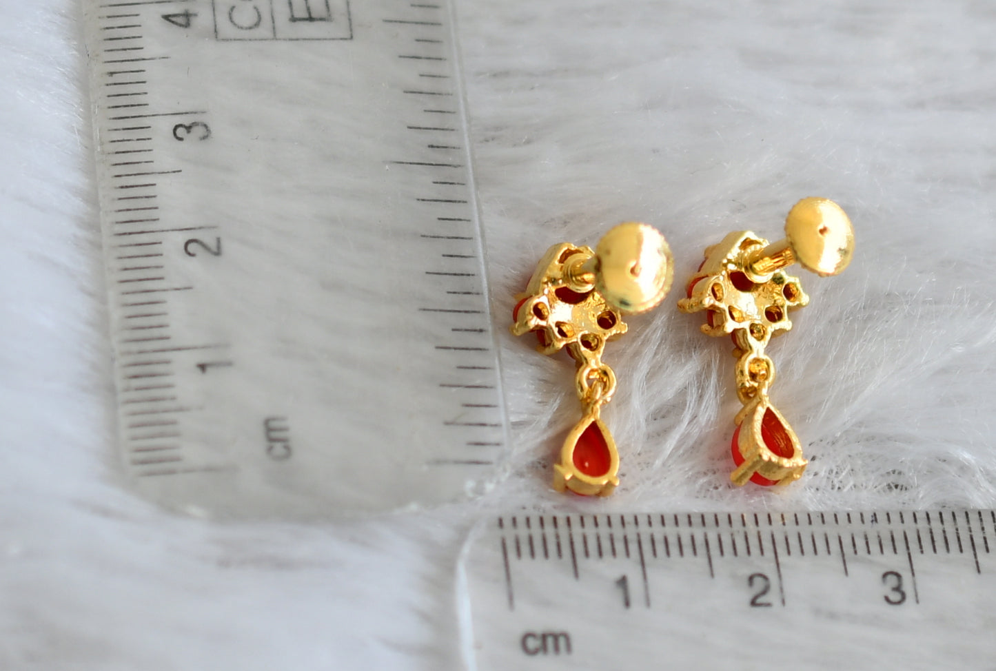 Gold tone coral stone earrings dj-48557