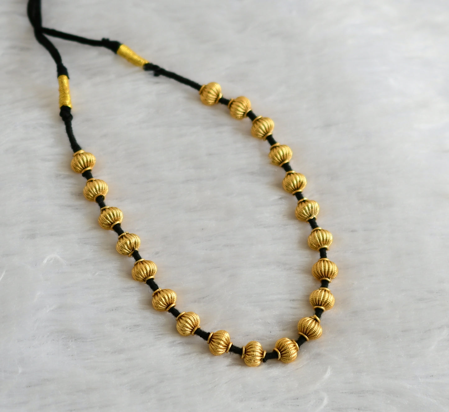 Matte finish pumpkin beaded black silk thread thulasi necklace dj-46814