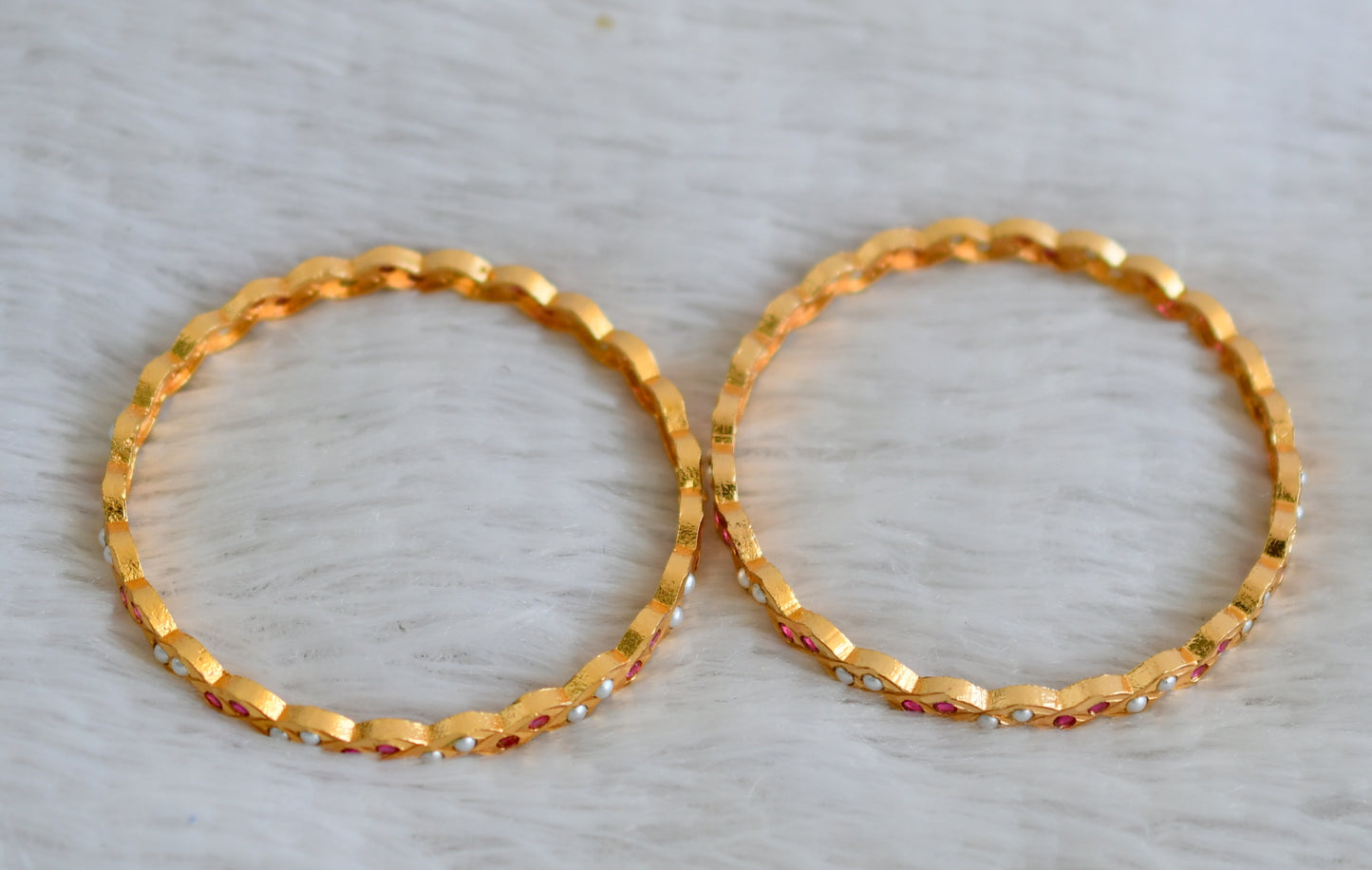 Gold tone ad pink-pearl south indian style bangles(2.4) dj-48578