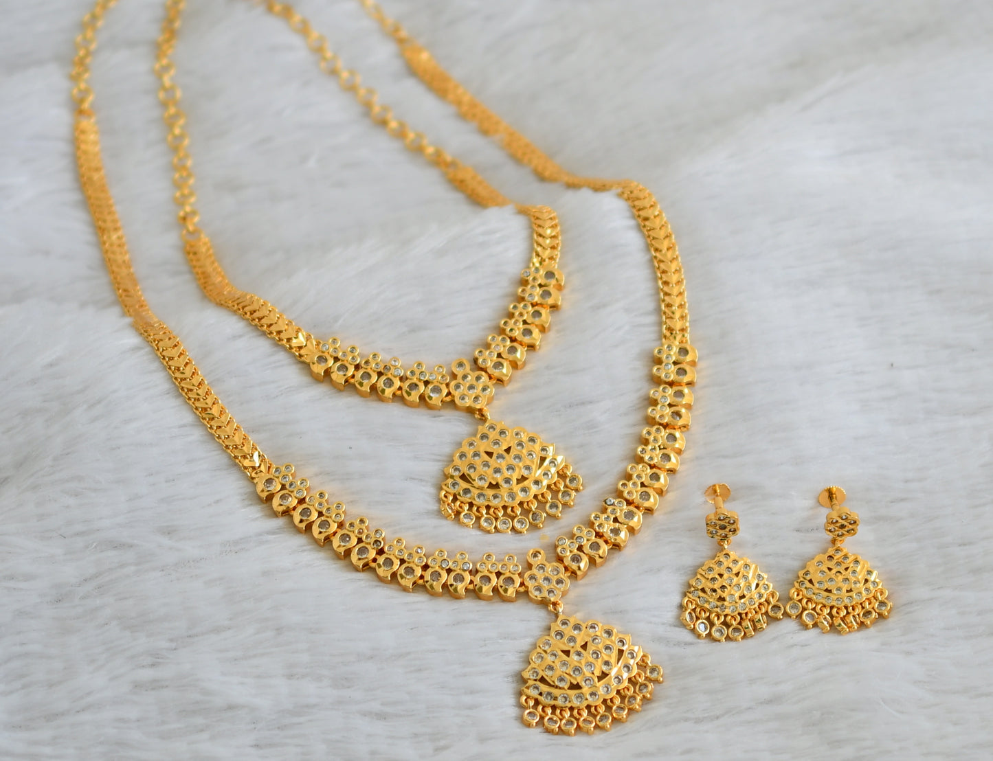 Gold tone ad white stone mango combo set dj-48581