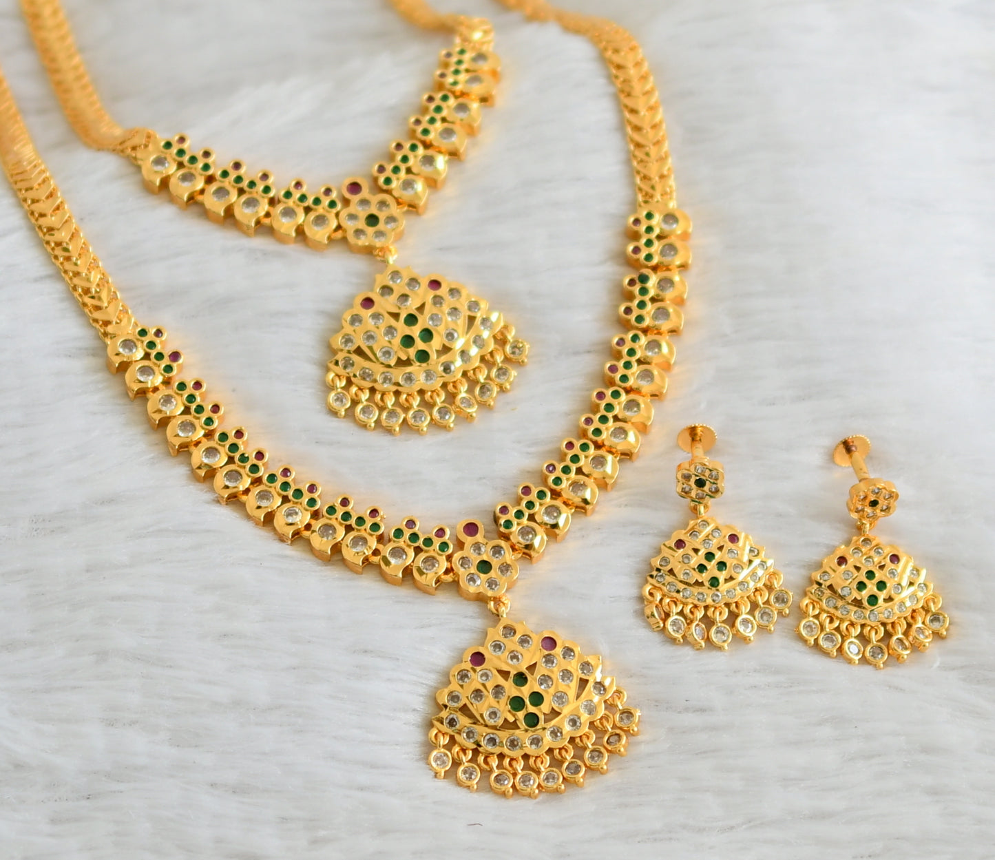 Gold tone ad ruby-green-white mango combo set dj-48582