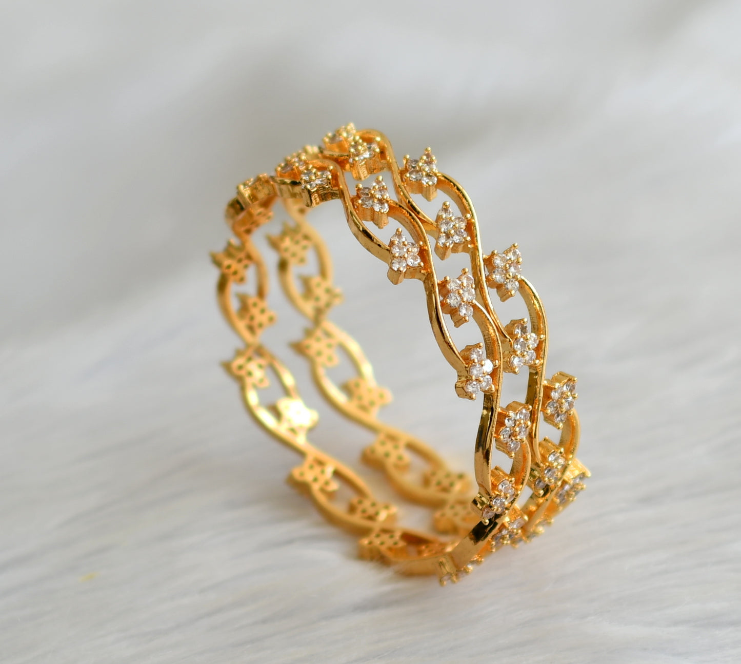 Gold tone cz white flower bangles(2.4) dj-43561