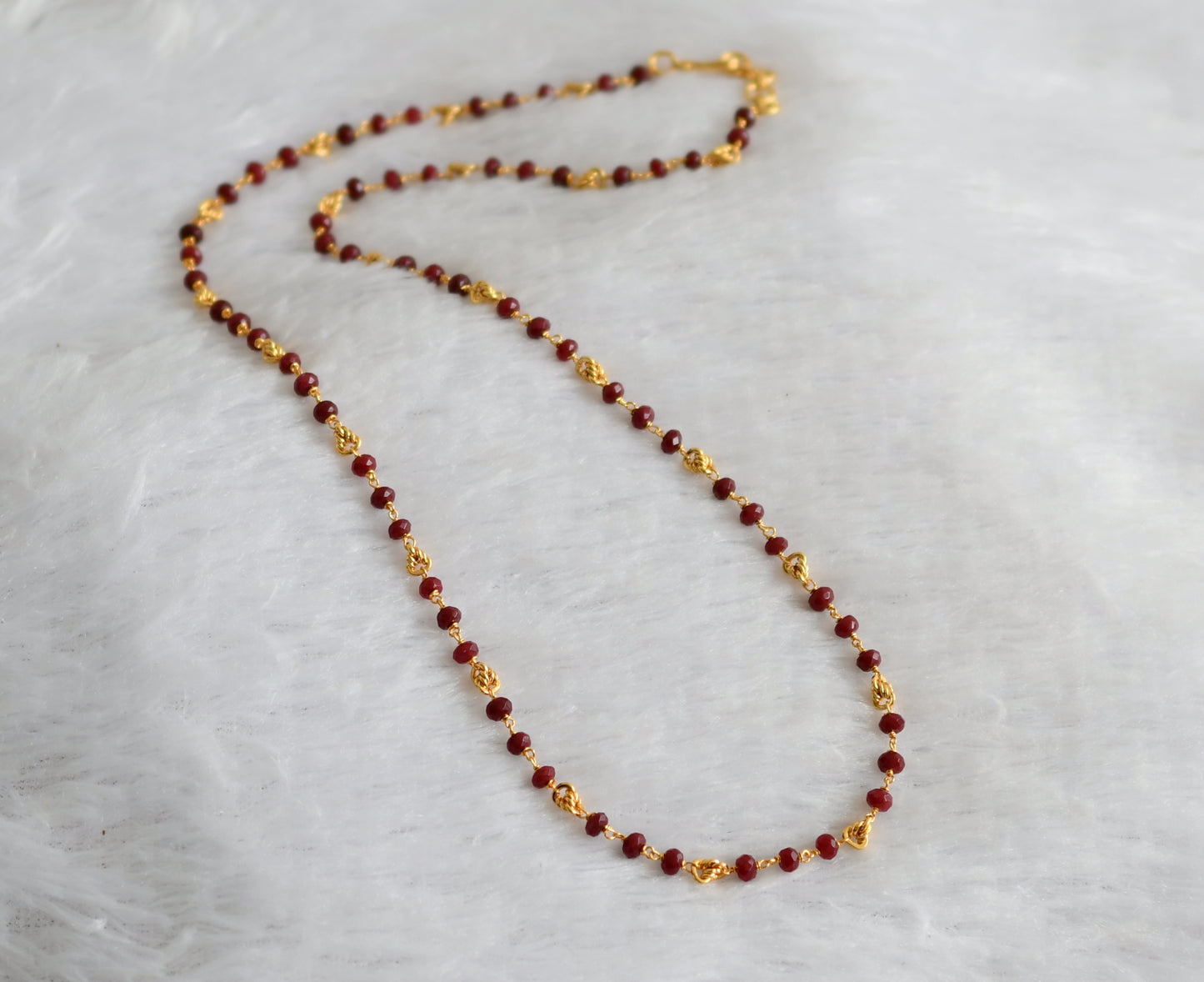 Gold tone maroon beaded 24 inches chain dj-46837