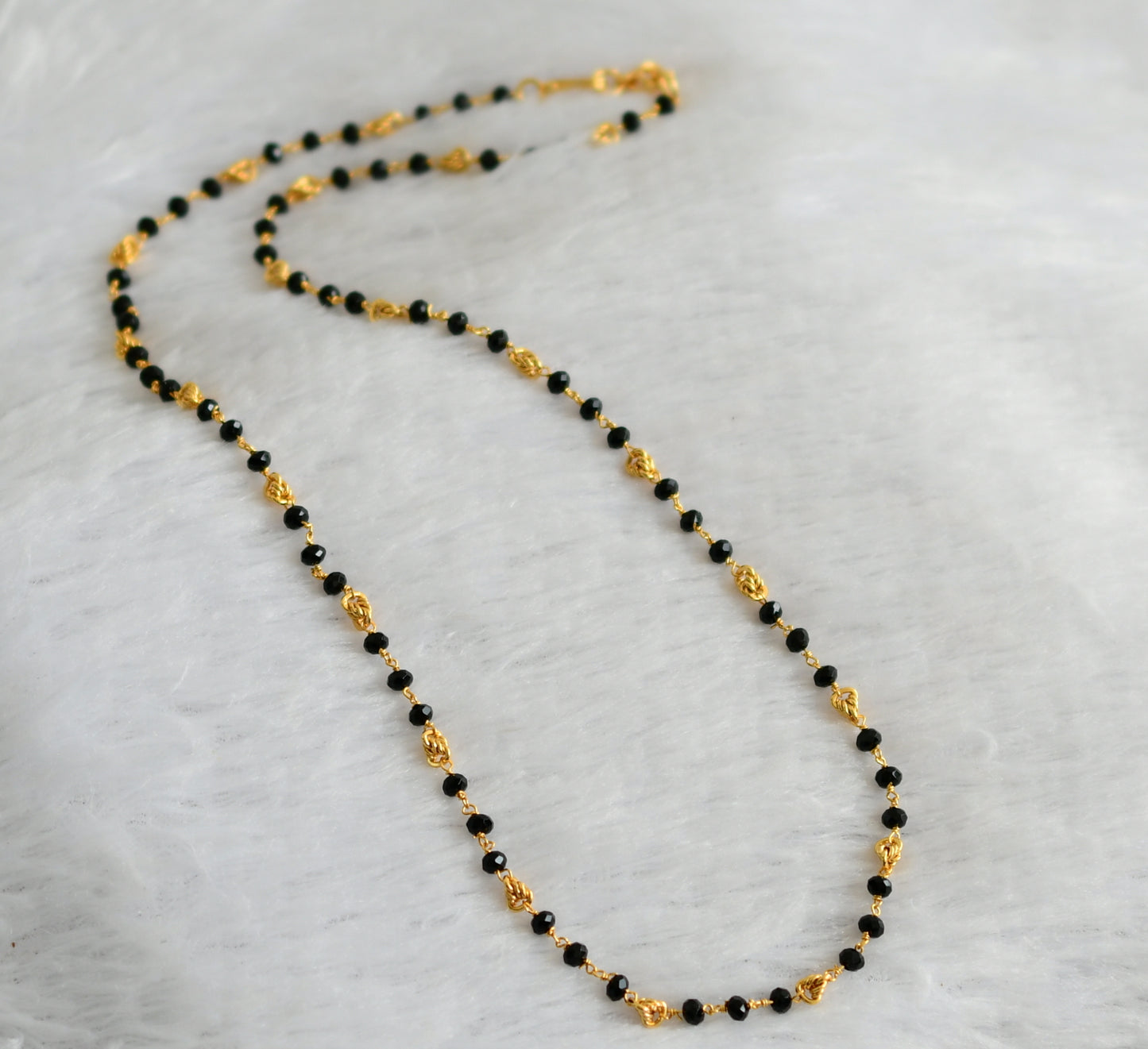 Gold tone black beaded 24 inches chain dj-46839