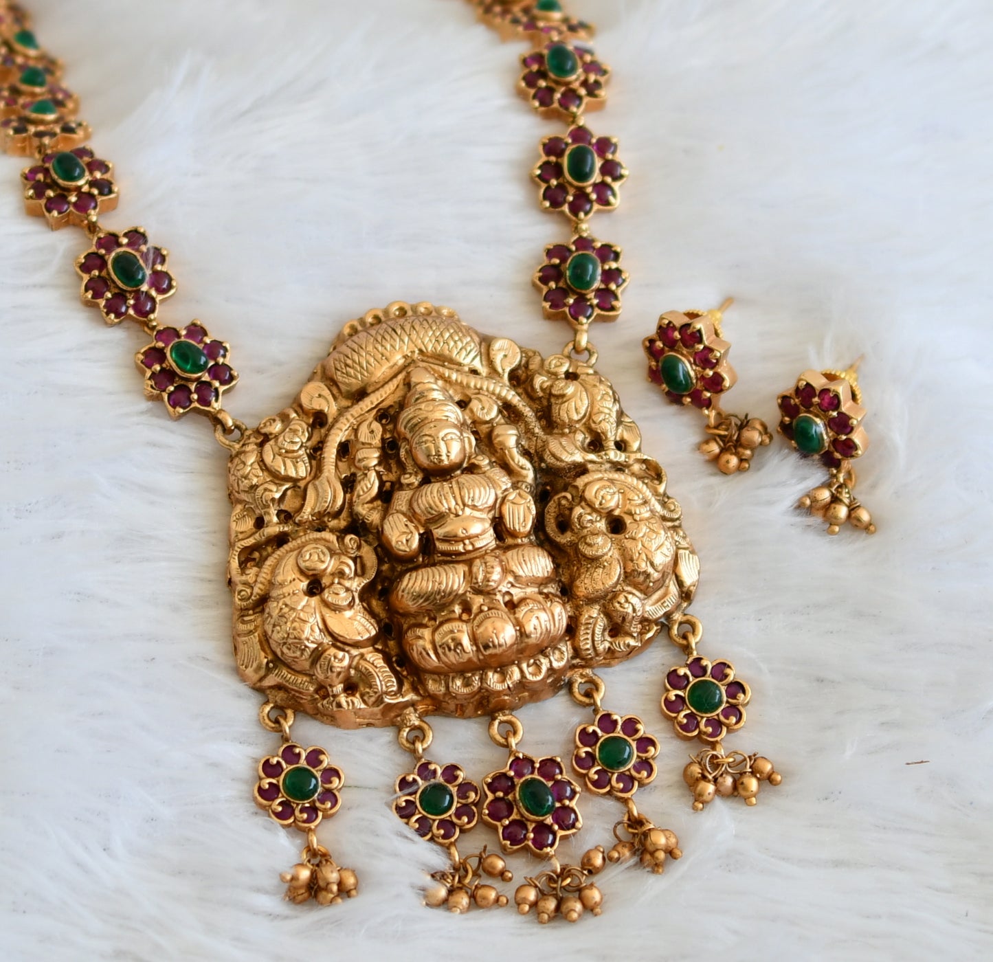 Matte finish real kemp-green Lakshmi necklace set dj-30629