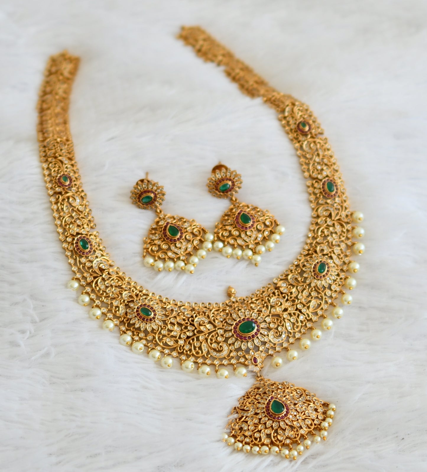 Matte Finish Cz Ruby-green Mango Haar Set DJ30645