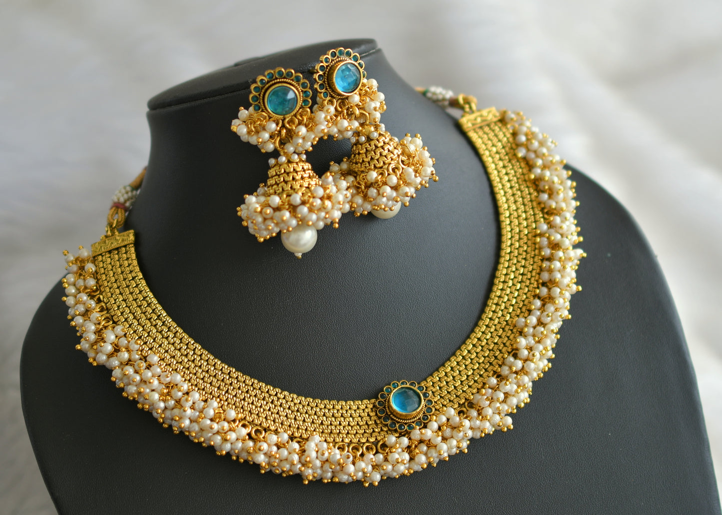 Antique gold tone light blue pearl cluster necklace set  dj-13547