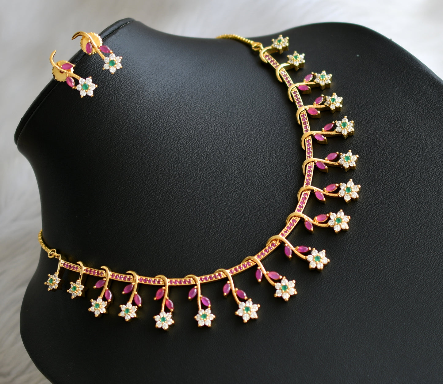 Gold tone cz ruby-green Nakshatra necklace set dj-03685