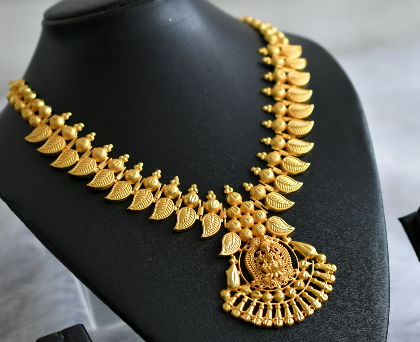 Matte gold tone kerala style lakshmi mango necklace dj-46888