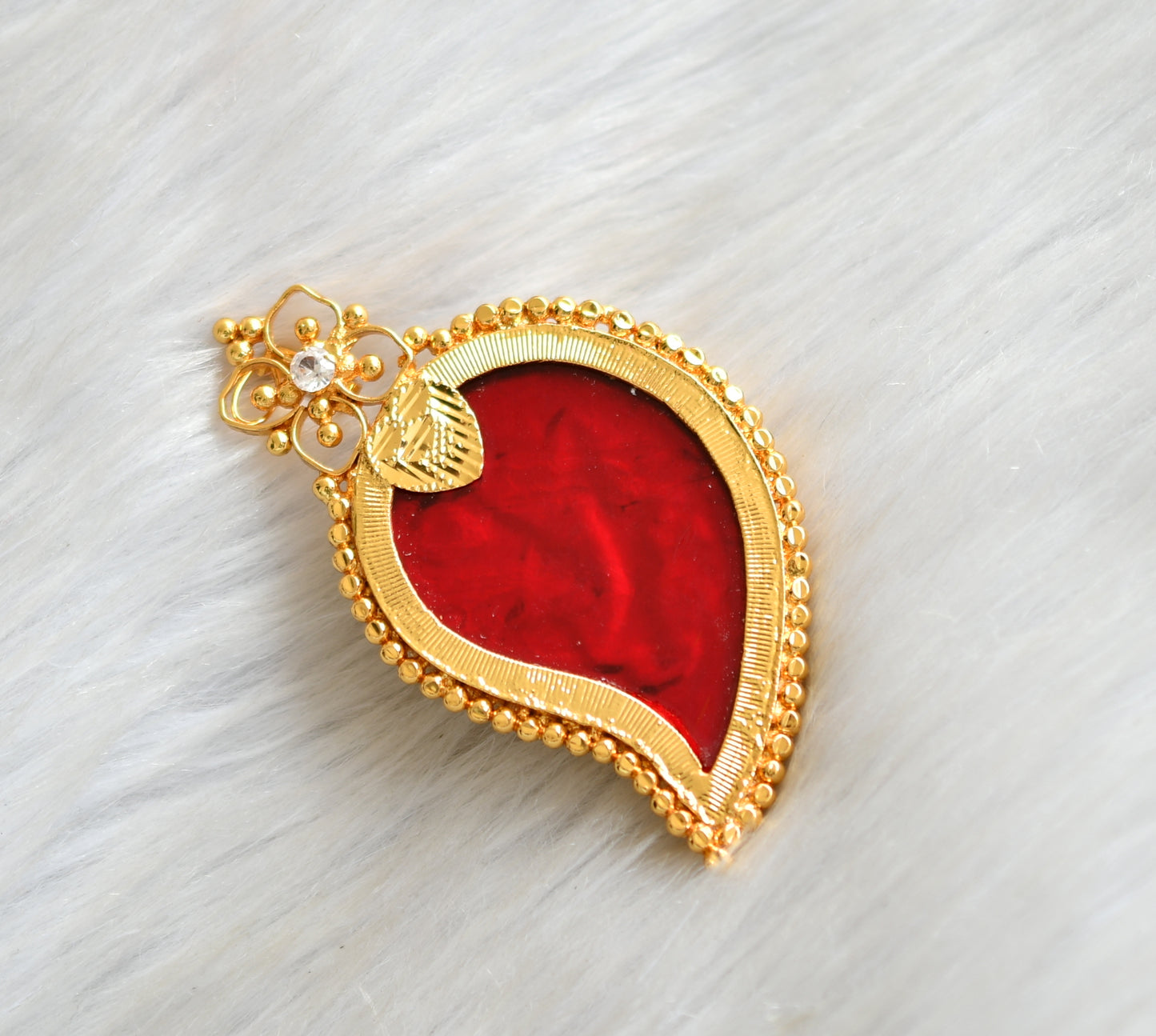 Gold tone white-red mango Kerala style pendant dj-42282