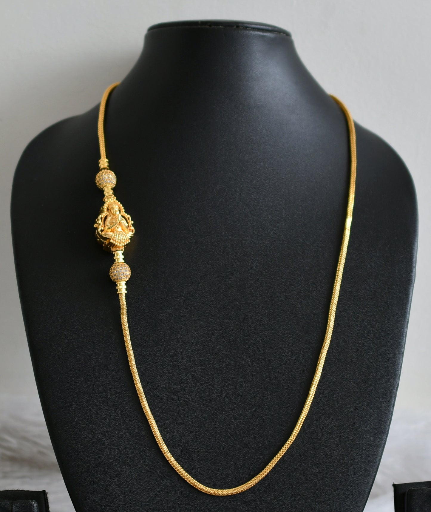 Gold tone 24 inches cz ball lakshmi mugappu chain dj-48682