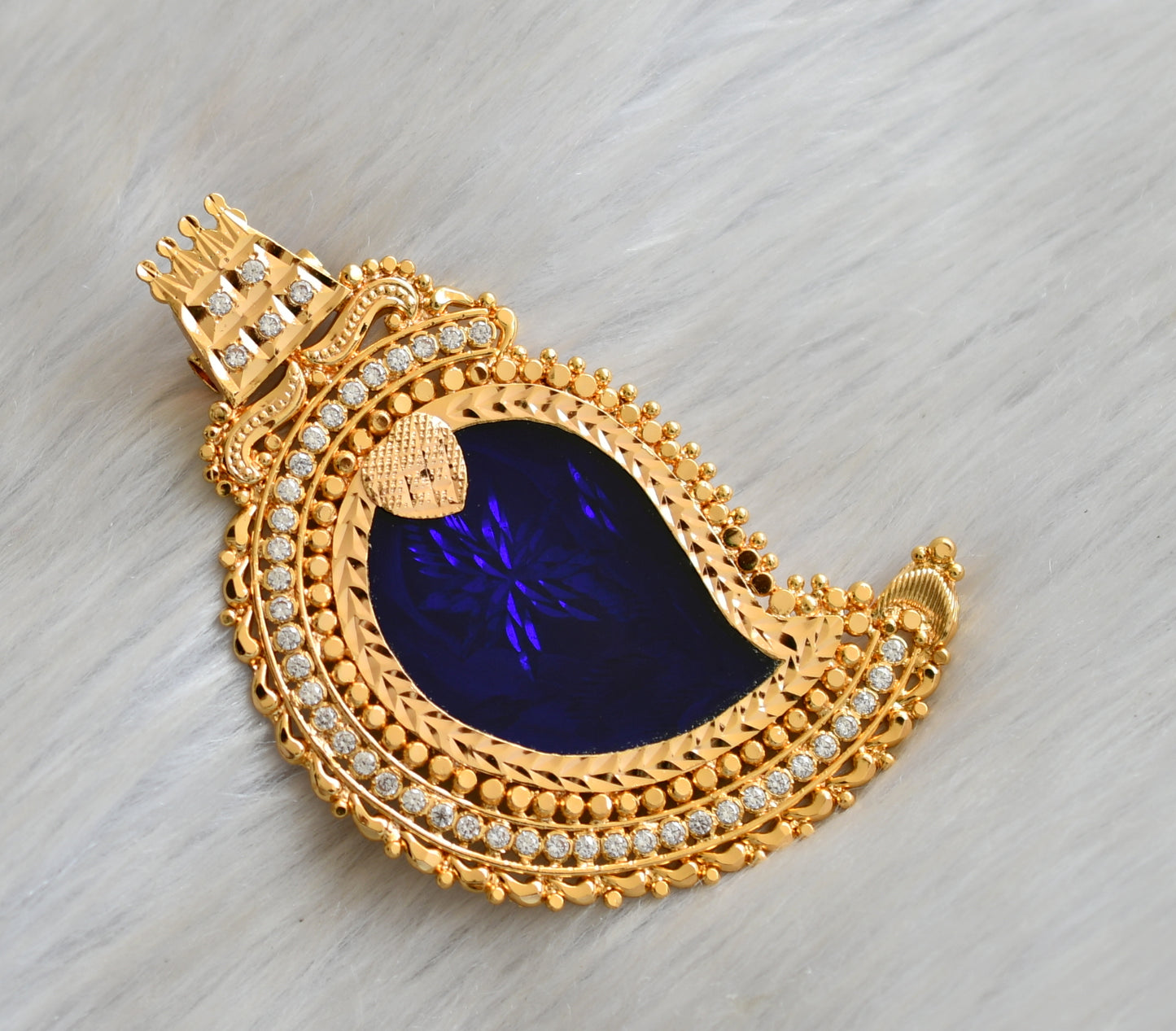 Gold tone white stone blue mango Kerala style pendant dj-42298