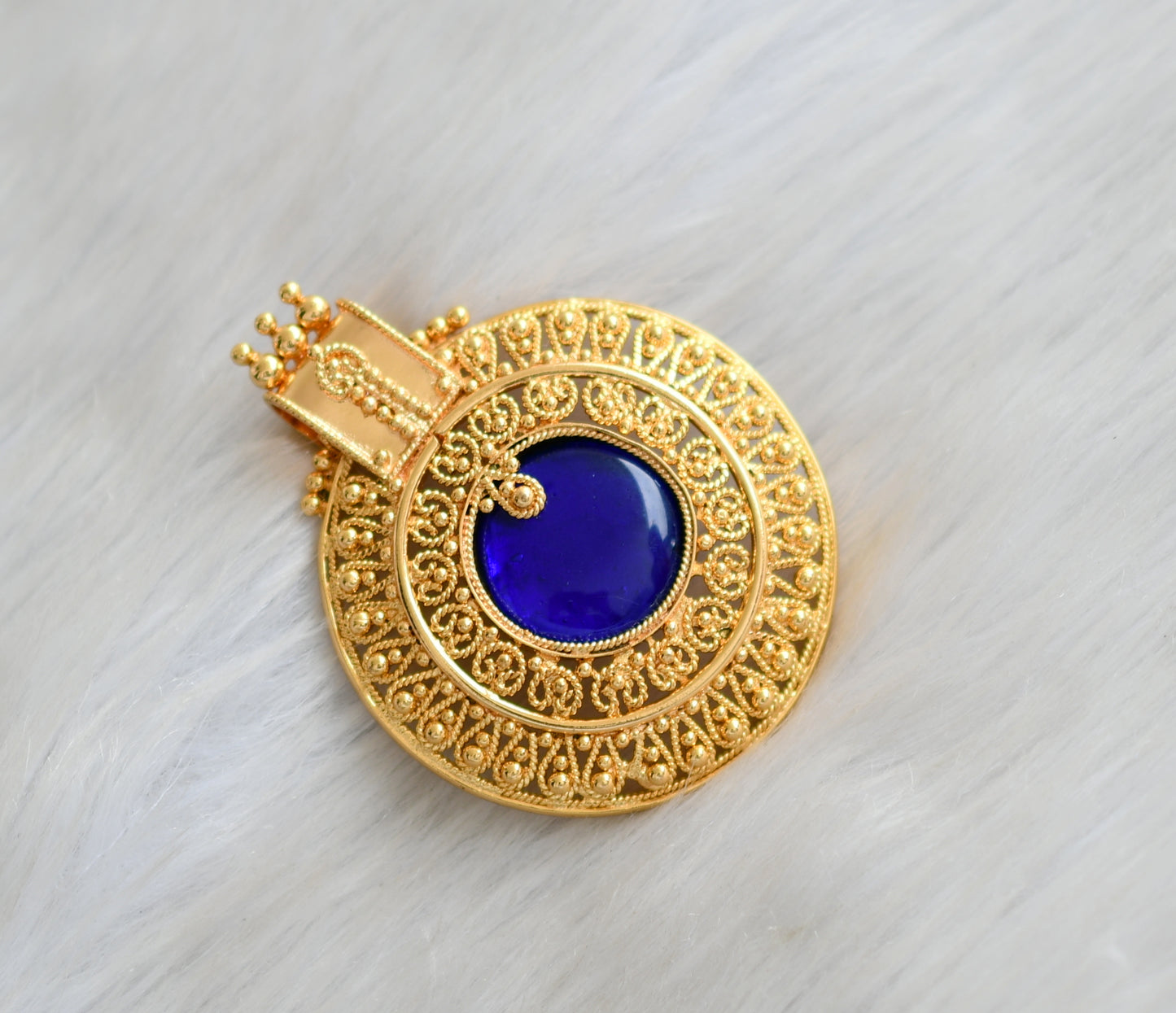 Gold tone blue round Kerala style pendant dj-42316