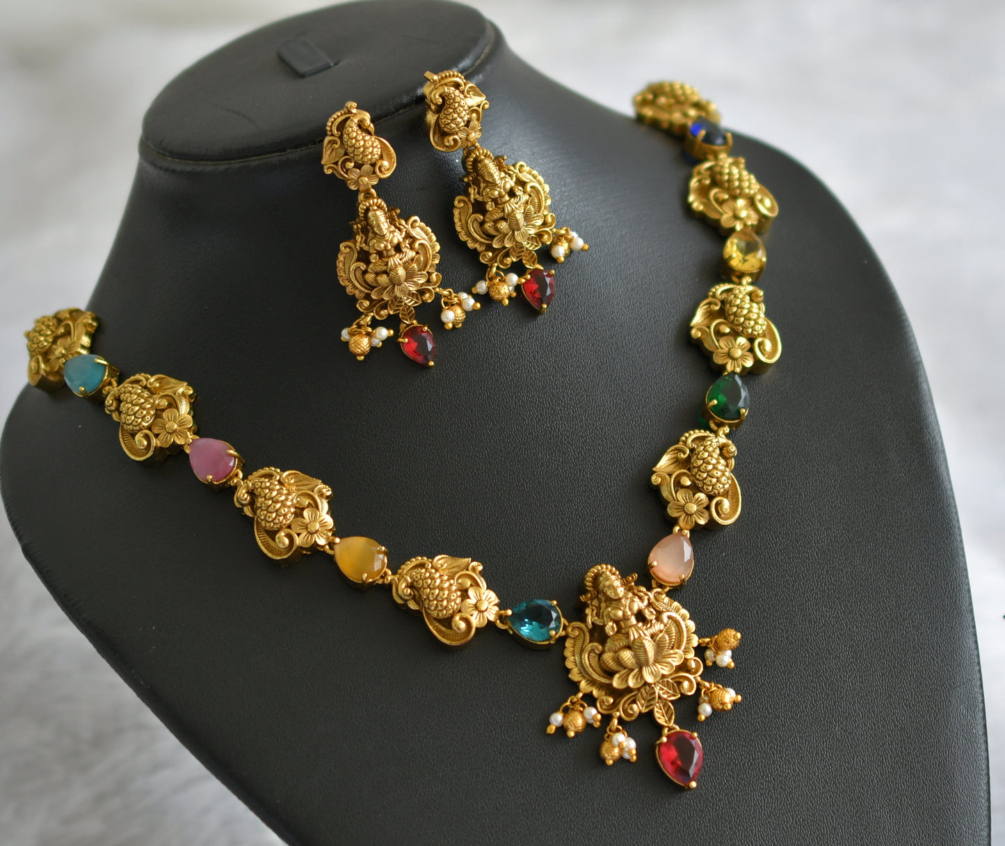 Antique gold tone multi color lakshmi peacock flower necklace set dj-46945