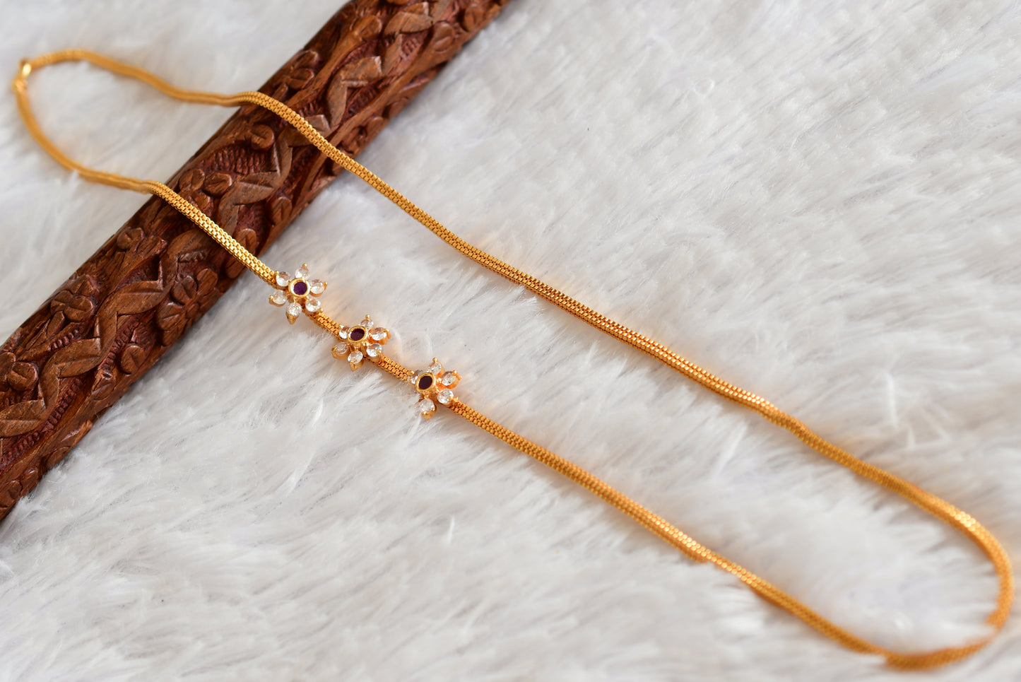 Gold tone maroon-white stone flower mugappu chain dj-51898