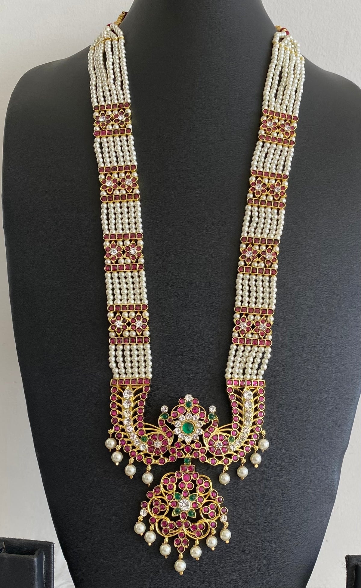 Gold tone precious kemp-green-white pearl flower peacock haar dj-55146