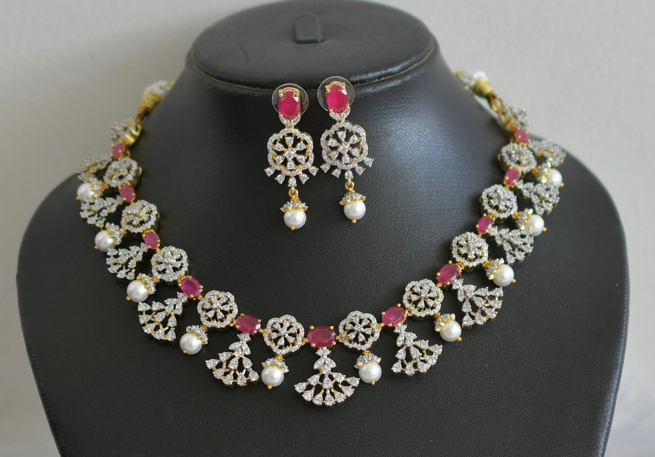 Two tone cz white-ruby oval stone flower necklace set dj-48938