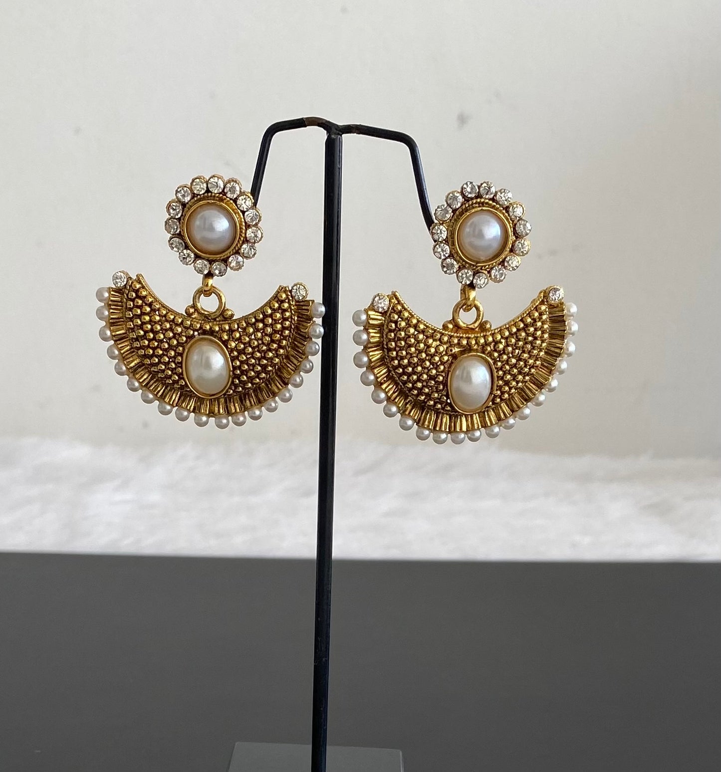 Antique pearl designer earrings dj-35164