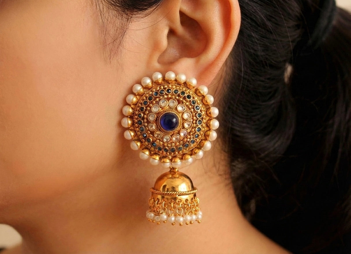 Antique gold tone Blue Round Top Jhumkka-dj07190