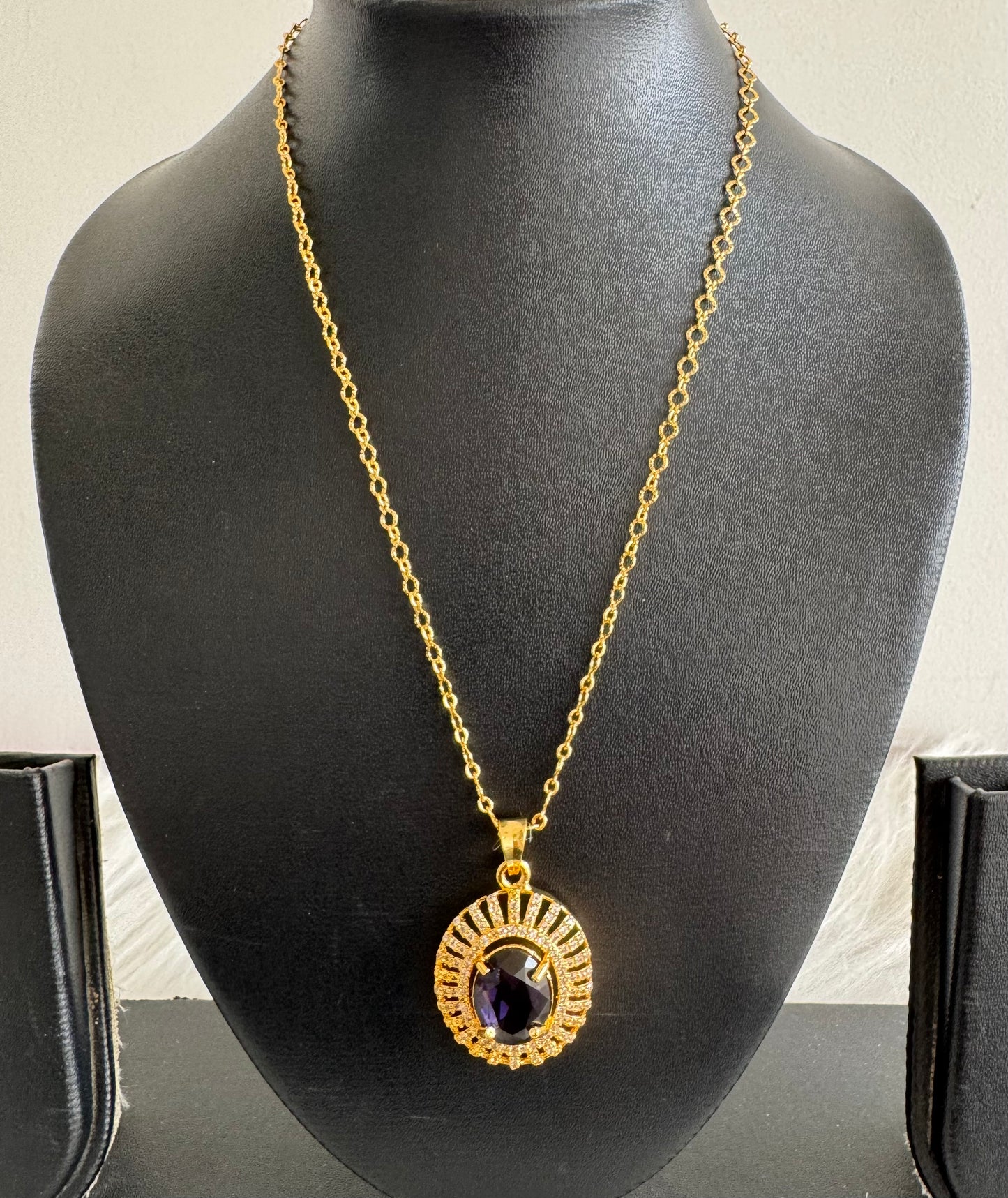 Gold tone 18 inches chain with purple oval stone pendant dj-51279