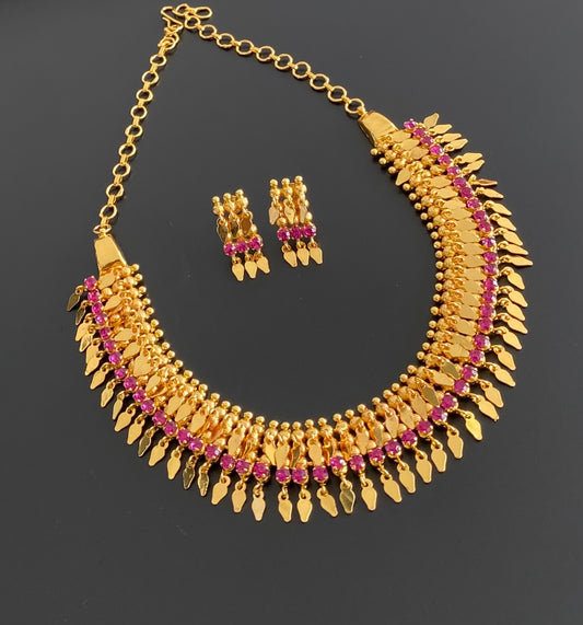 Gold tone ruby stone elakka thali choker necklace set dj-54314