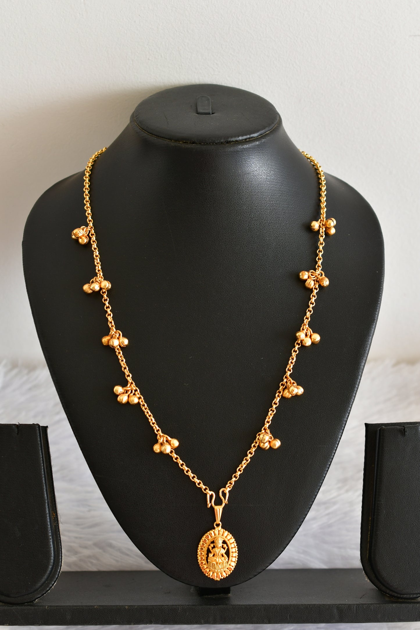 Matte finish Lakshmi gungroo chain dj-52208