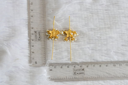 Gold tone pink-white kundan jadau flower bugadi needle earrings dj-52460