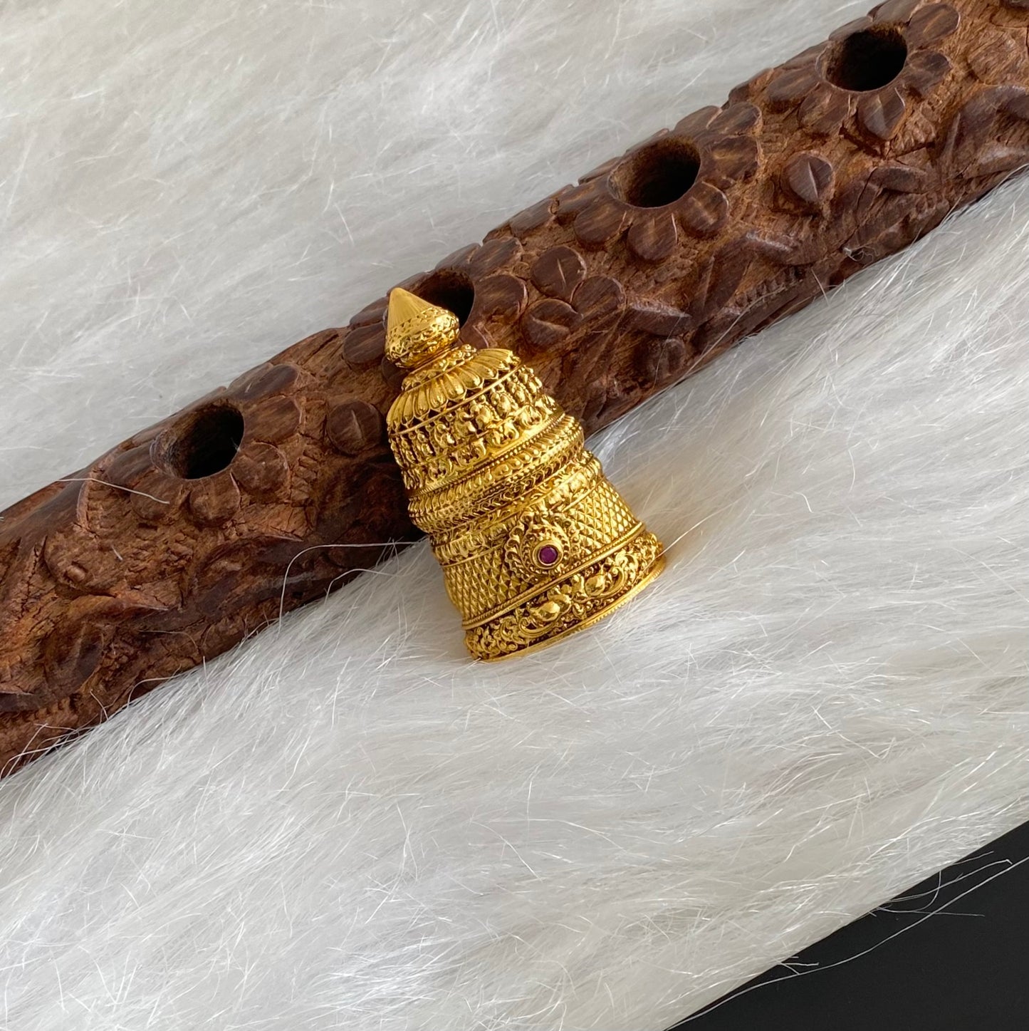 Antique gold tone nakshi crown/kreedam dj-54465
