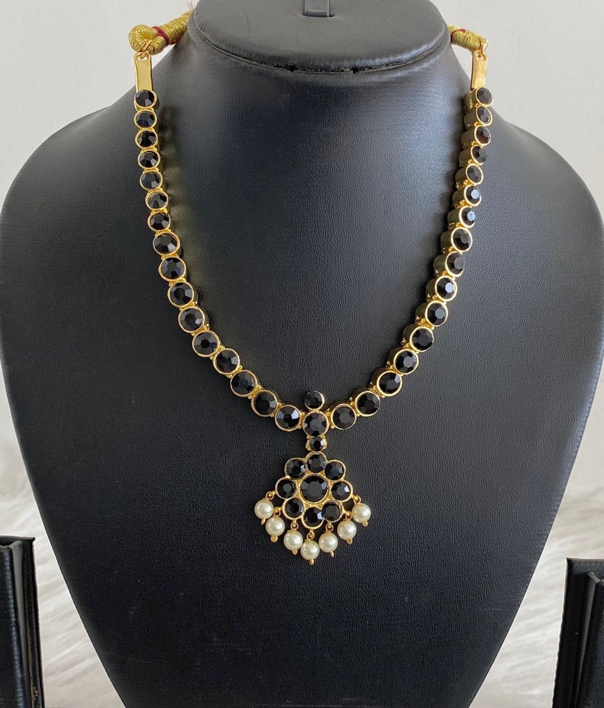 Gold tone AD black stone pearl attigai necklace dj-54987