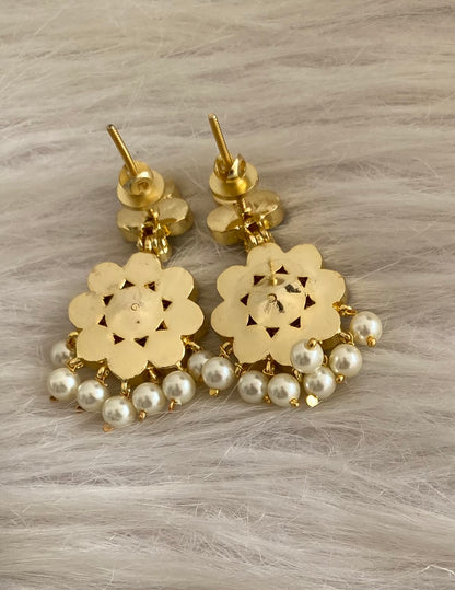 Gold tone AD red stone pearl flower earrings dj-55135