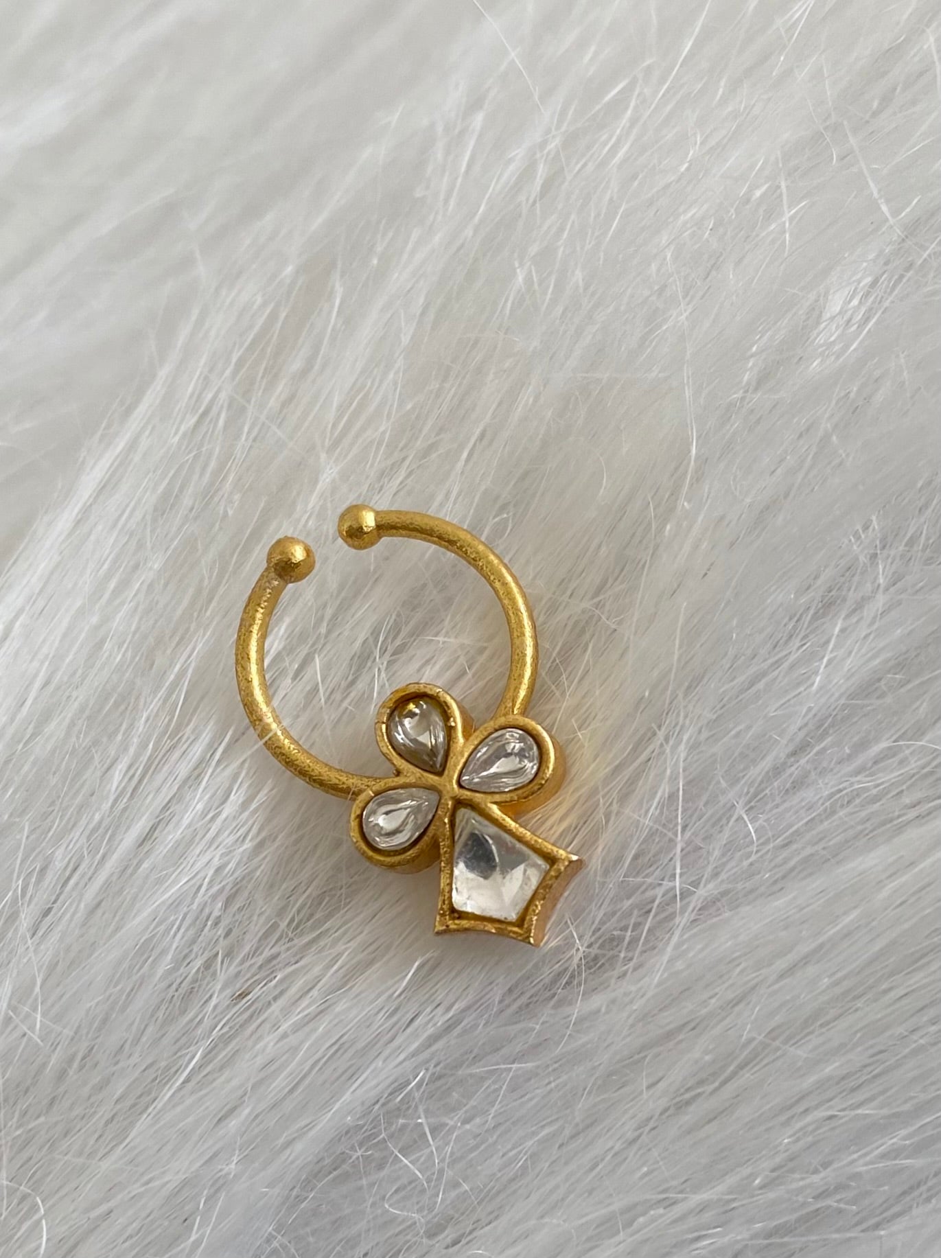 Gold tone kundan jadau white stone nose pin/bulakku dj-53759