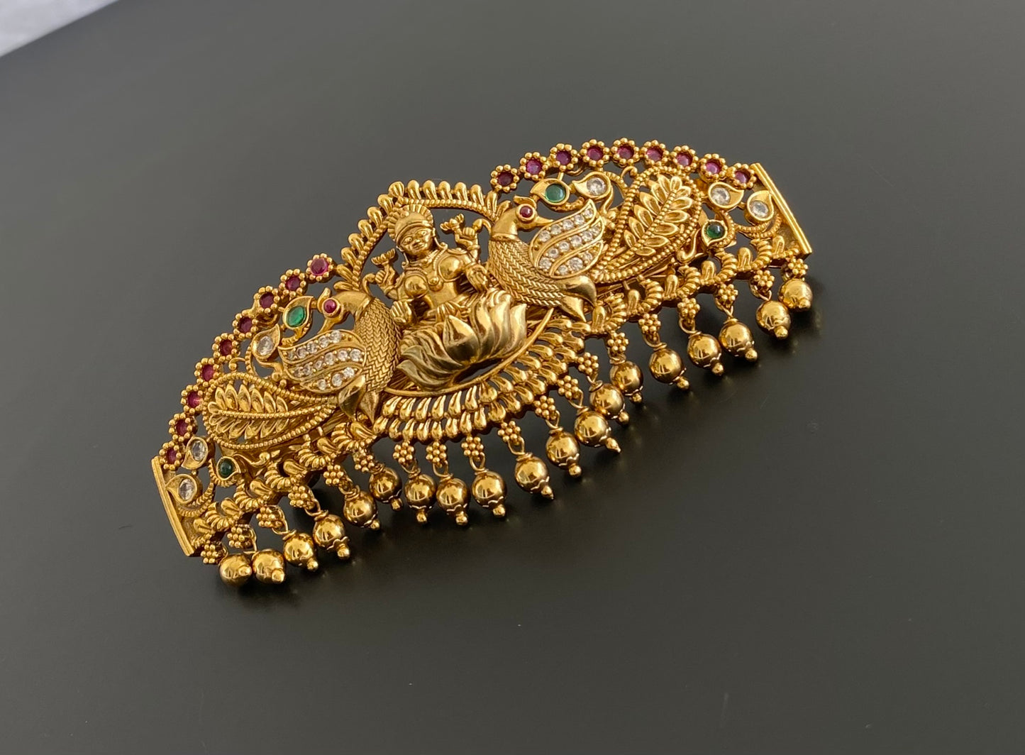 Antique gold tone kemp-green-white lakshmi peacock hair clip dj-53638