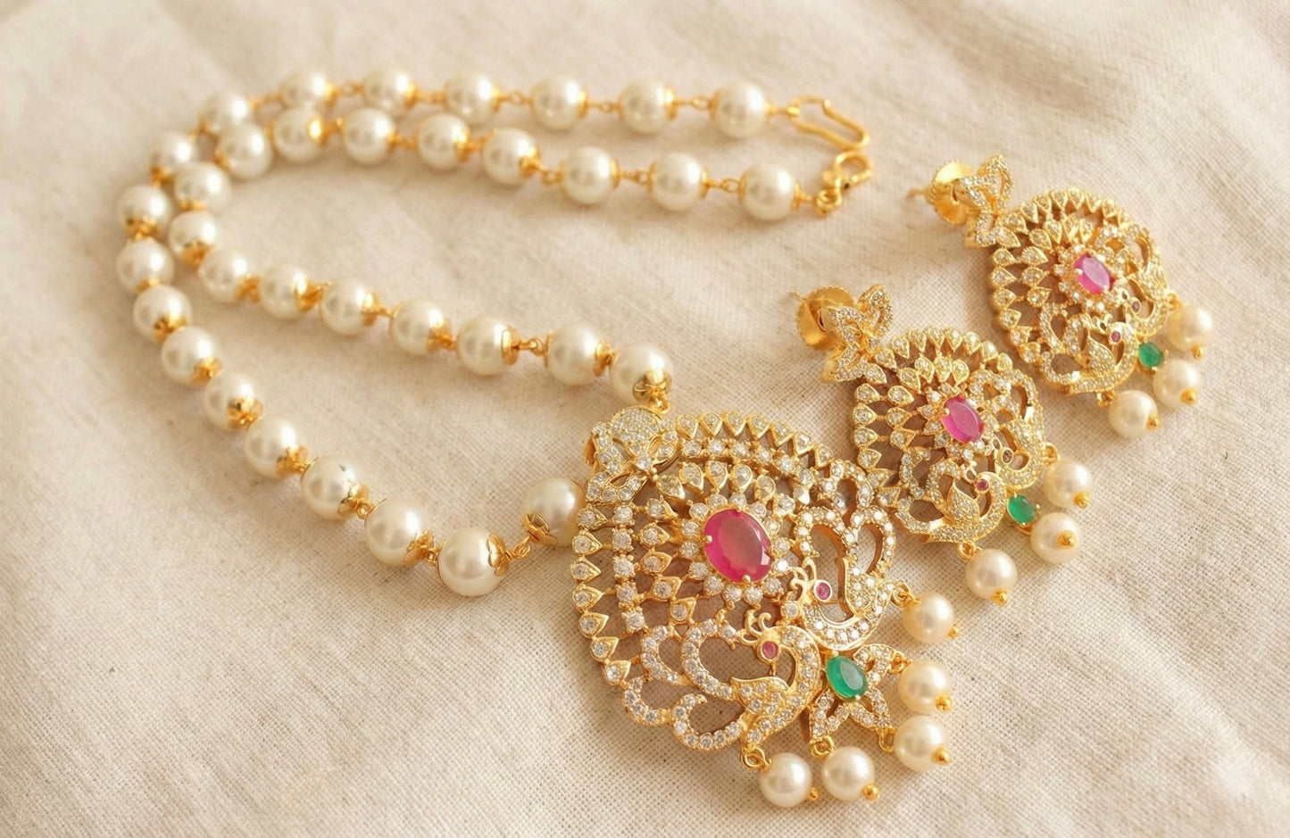 Gold tone cz ruby-green peacock pearl beaded necklace set-dj17185