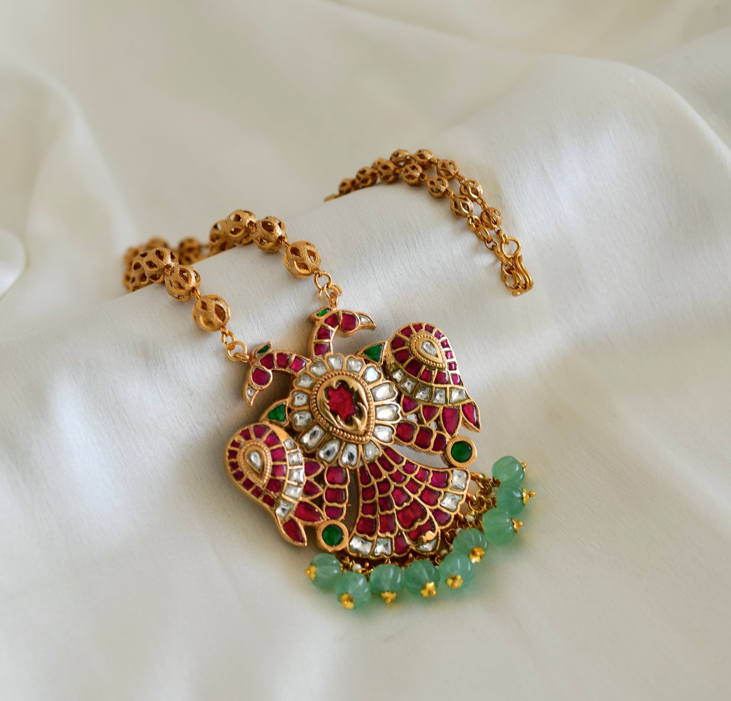 Gold tone pink-green kundan jadau Gandaberunda reversible necklace dj-52597