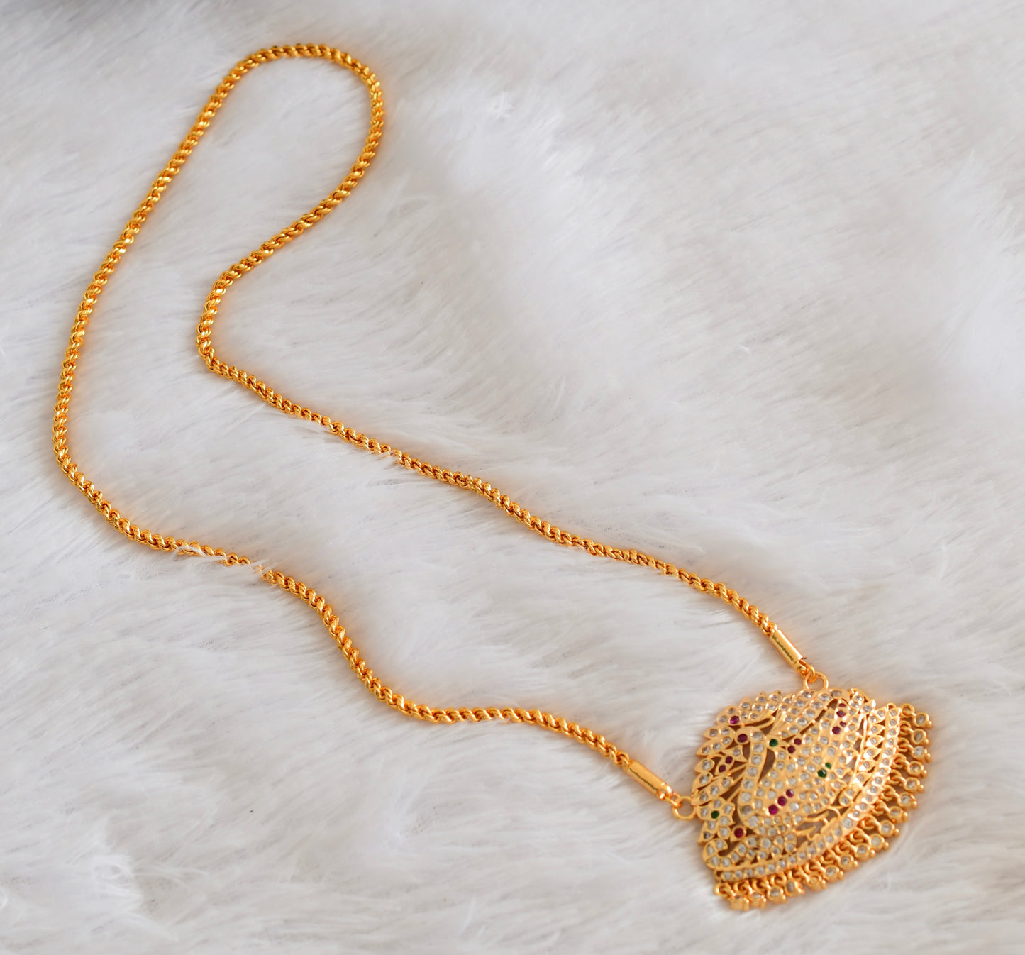 Gold tone AD white-pink-green swan pendant with chain dj-53328