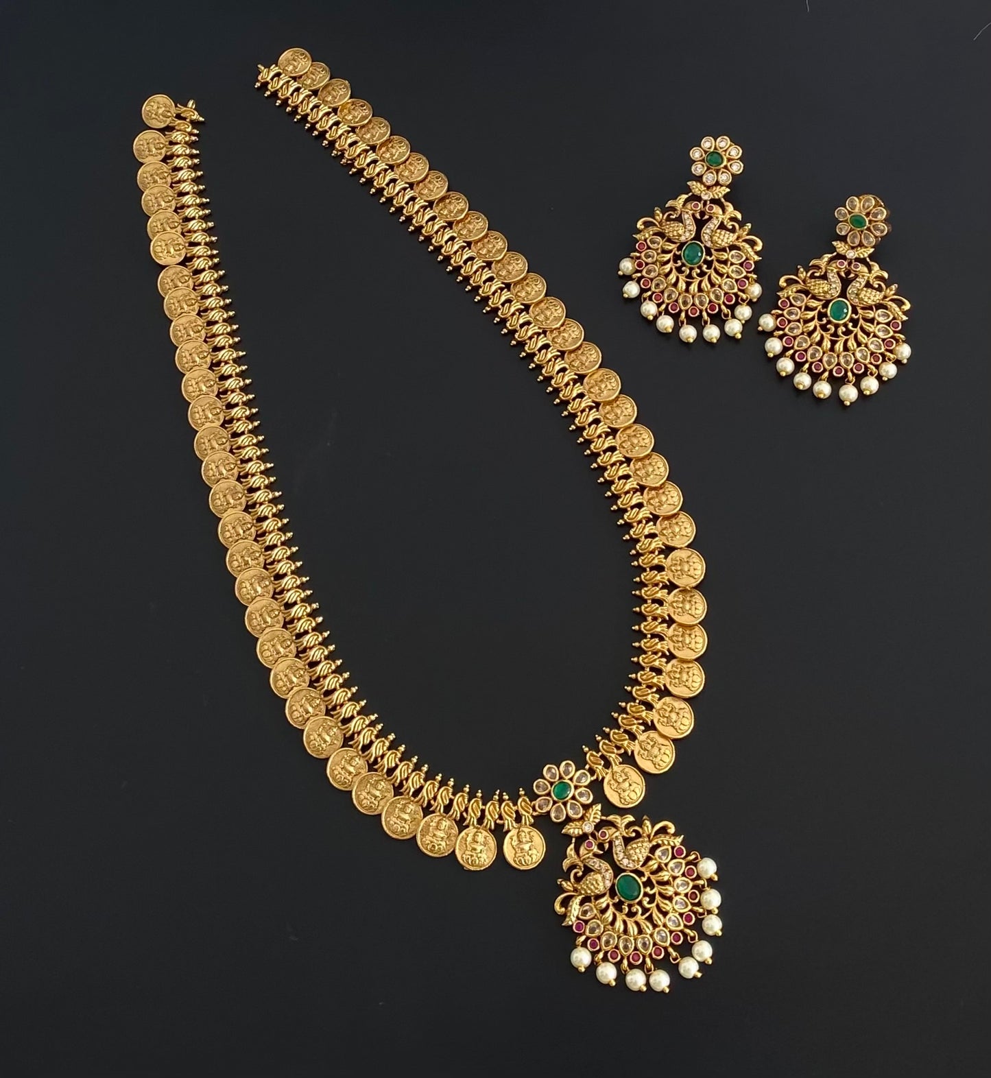 Antique gold tone kemp-green-white peacock pearl lakshmi coin haar set dj-54562