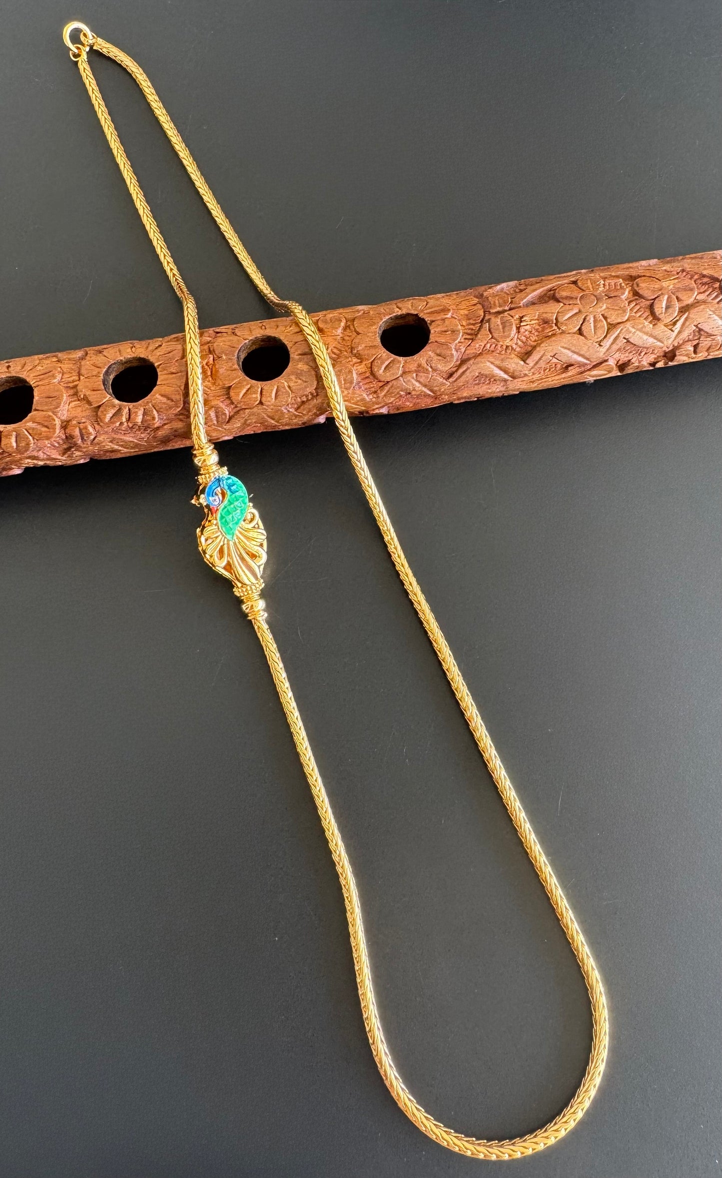 Gold tone 22 inches blue-green meenakari reversible peacock mugappu chain dj-51265