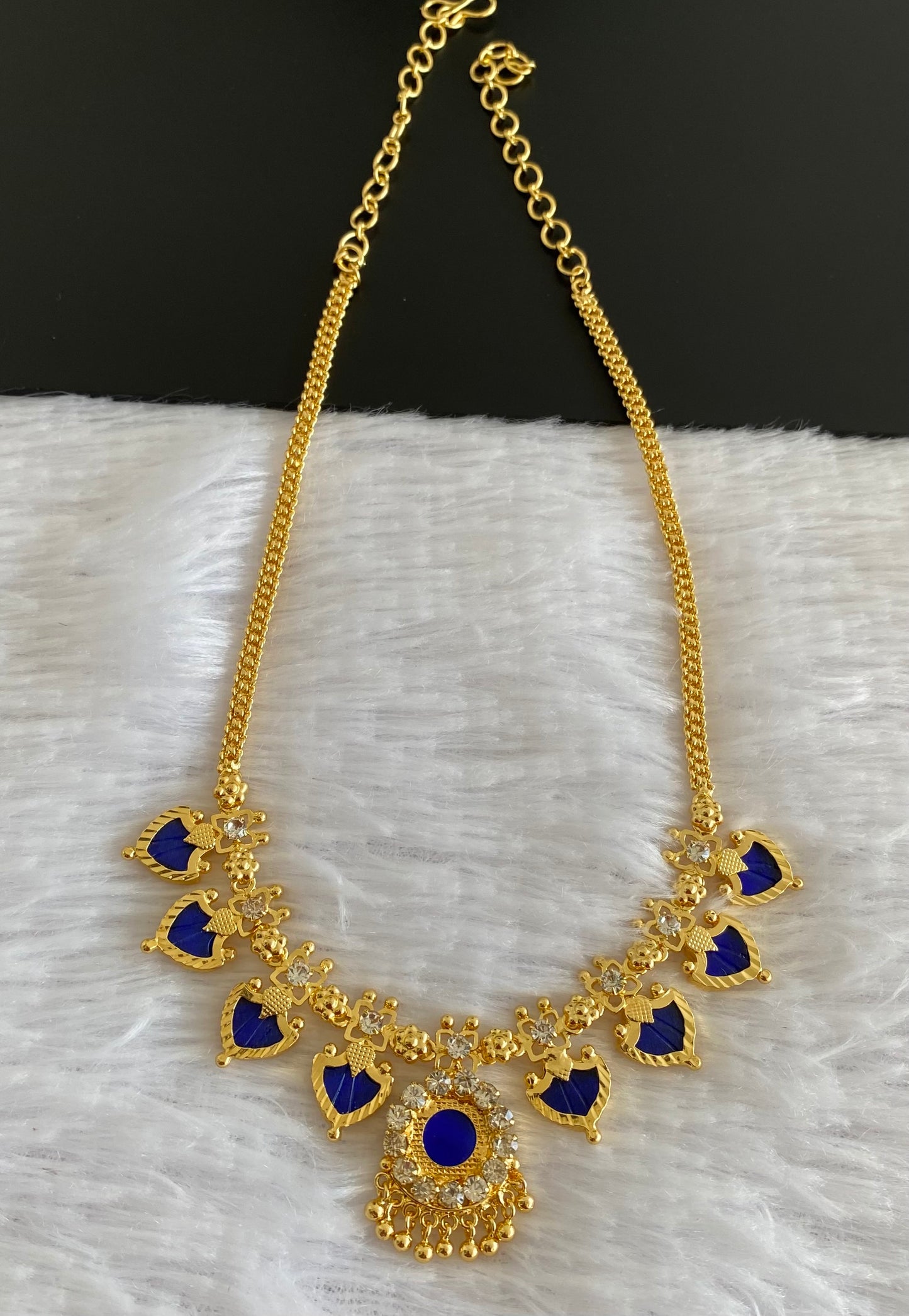 Gold tone white-blue palakka necklace dj-53059
