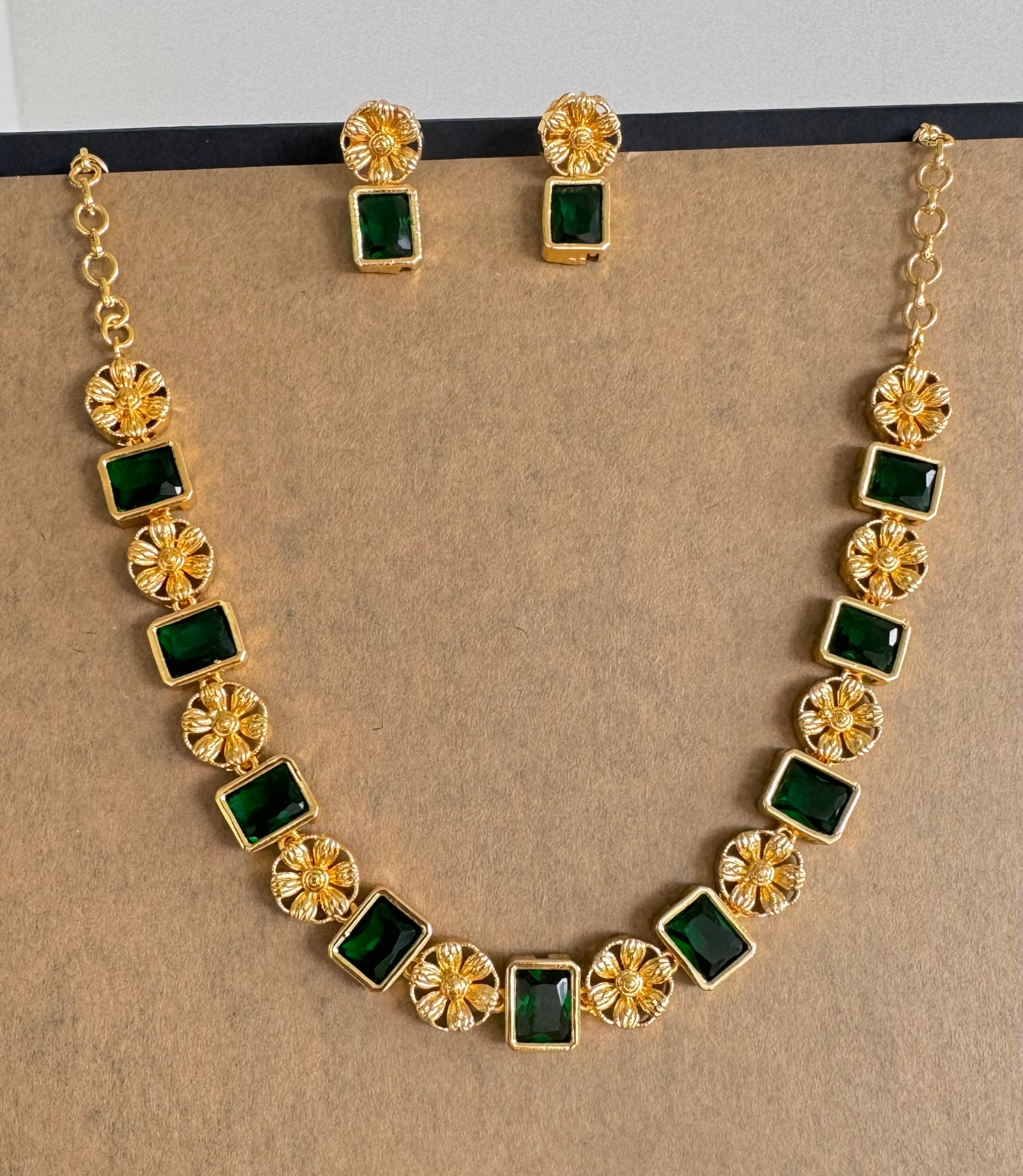 Gold tone green block stone flower necklace set dj-52094