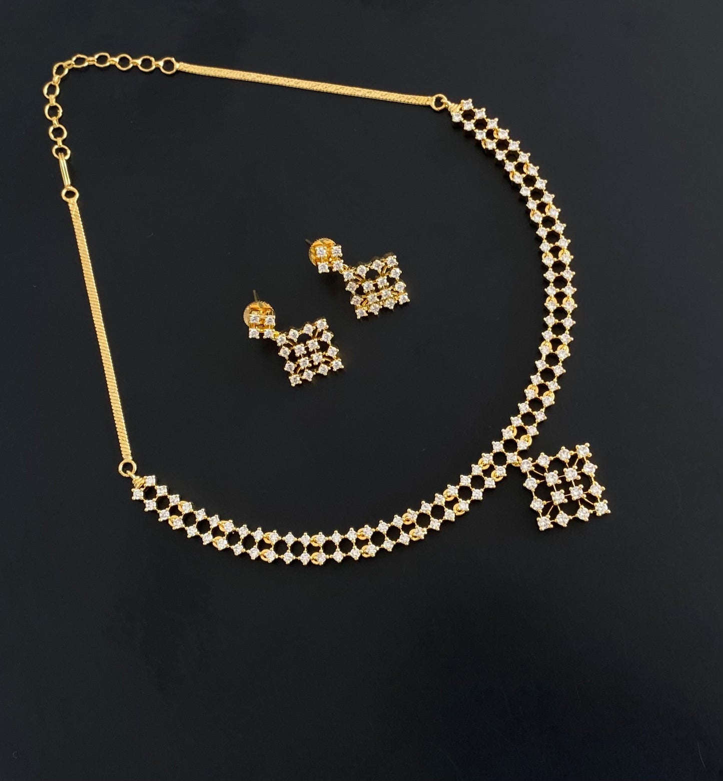 Gold tone cz white stone necklace set dj-54342