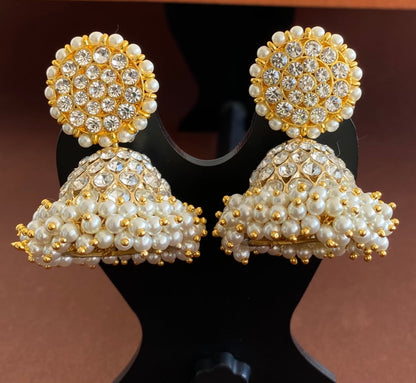 Gold tone precious white stone pearl big jhumkka dj-53222