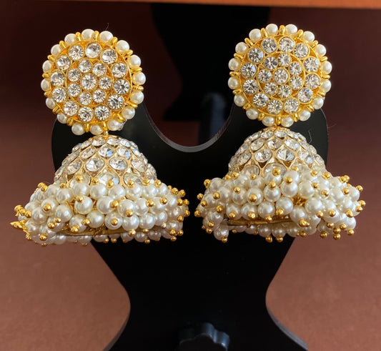 Gold tone precious white stone pearl big jhumkka dj-53222