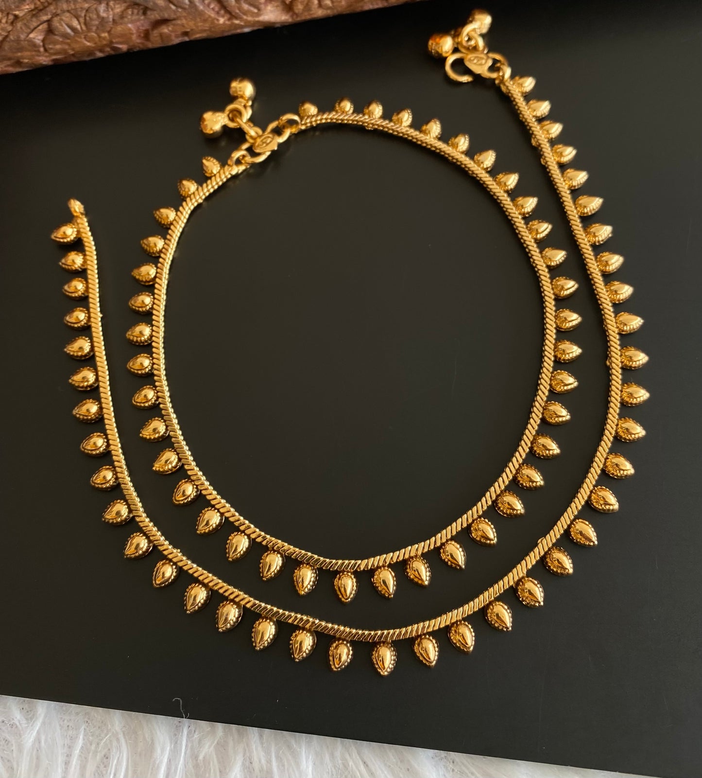 Antique gold tone anklets set dj-53200