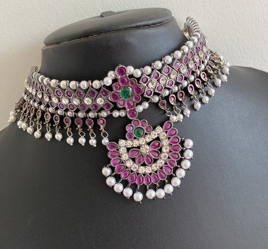 Black finish precious kemp-green-white pearl choker necklace dj-53953