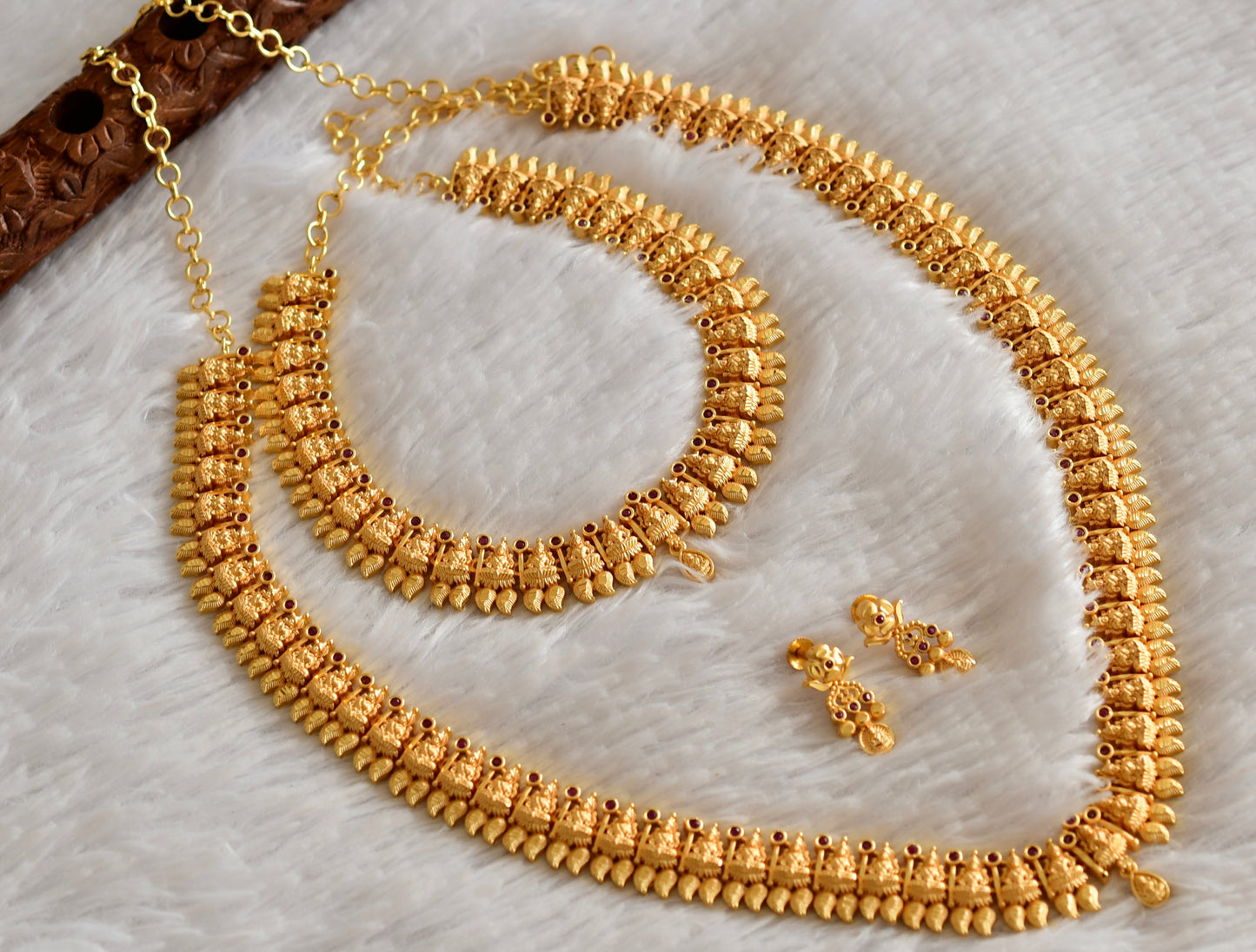 Gold tone pink kerala style Lakshmi haar combo set dj-51993