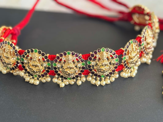 Gold tone precious kemp-green-white pearl lakshmi waist band dj-52270