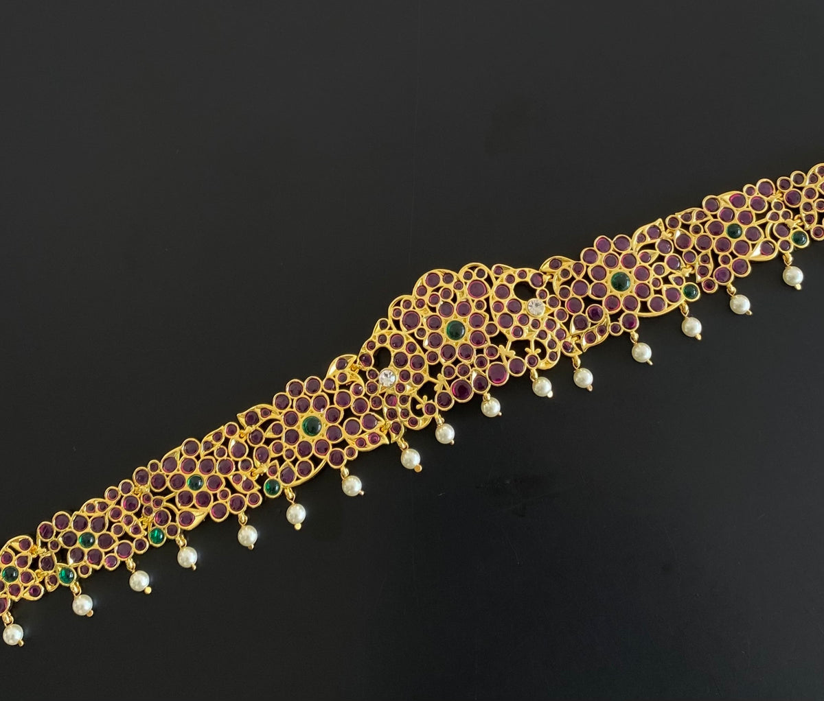 Gold tone precious kemp-green-white pearl peacock waist band dj-54737