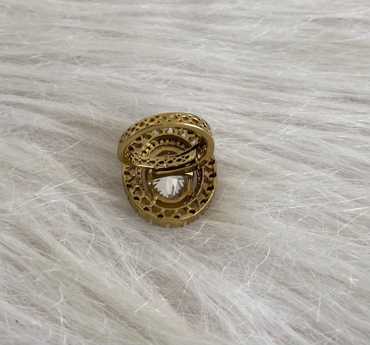 Antique gold tone cz white stone finger ring dj-55038